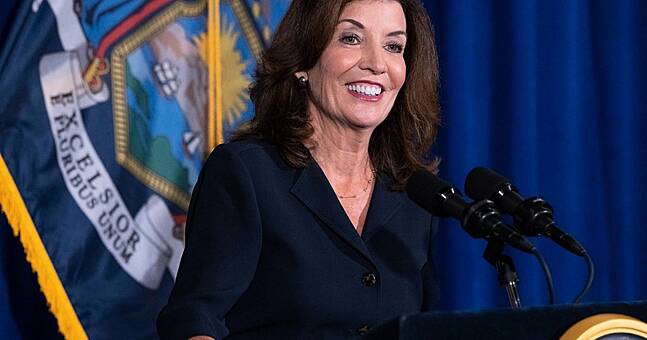 Irish American Politician Kathy Hochul To Become First Female Governor