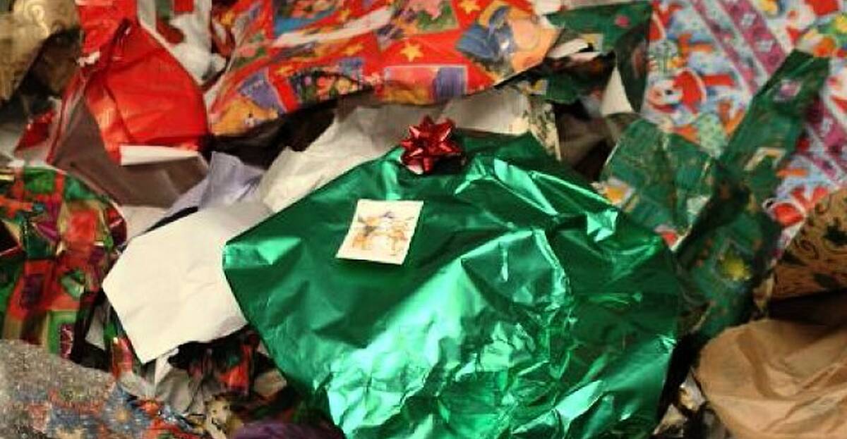 5 Things To Do With Your Left Over Wrapping Paper SPINSouthWest