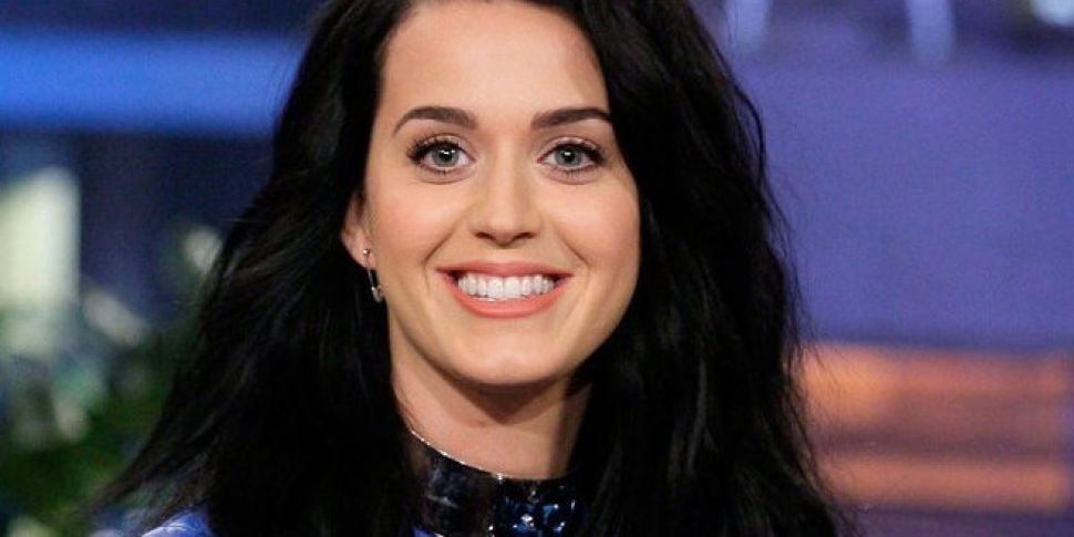 Katy Perry Kept Celebs Hair in...