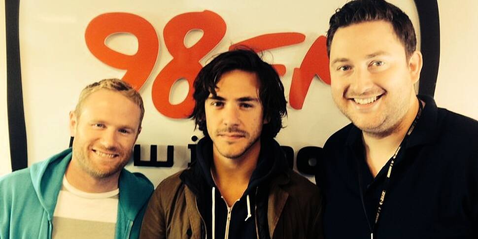 Jack Savoretti Live on The Ray...