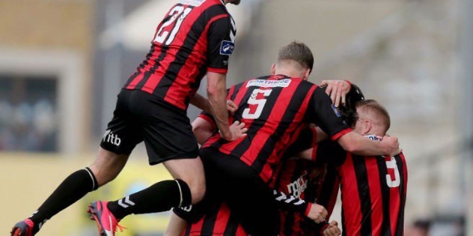 Bohemians Snatch Late Point Ag...