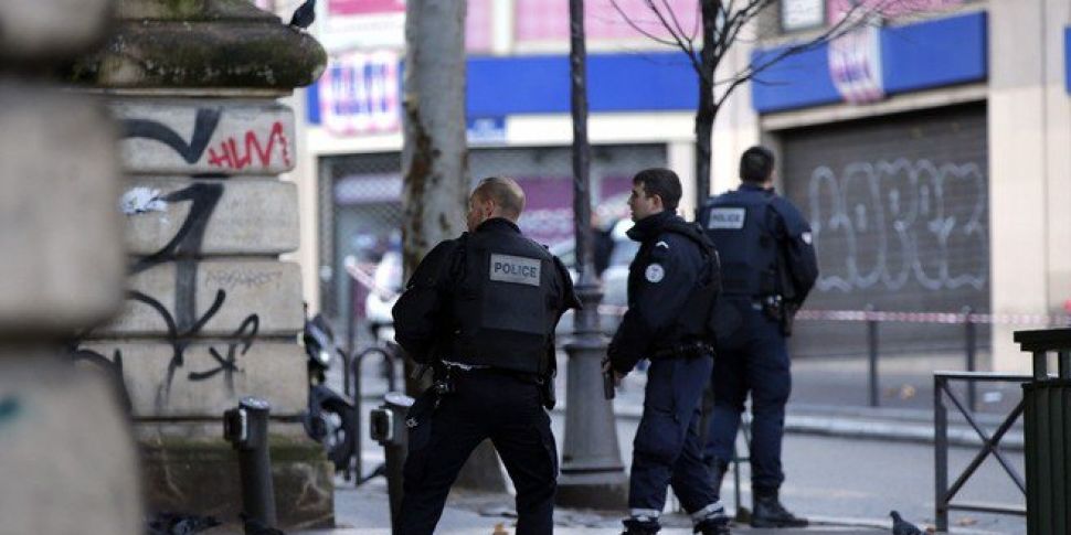 Man Shot Dead Outside Paris Po...