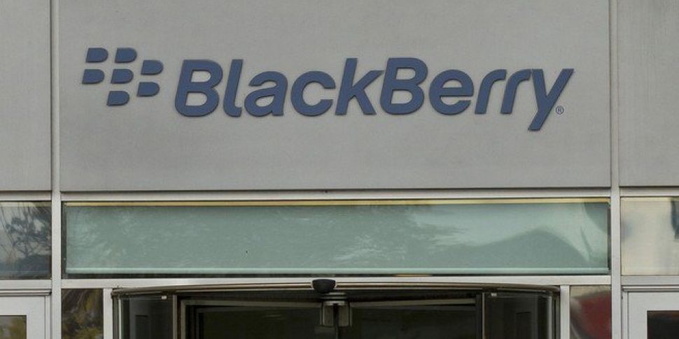 BlackBerry To Release 2 New Sm...
