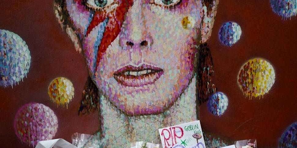 David Bowie Memorial Concert T...