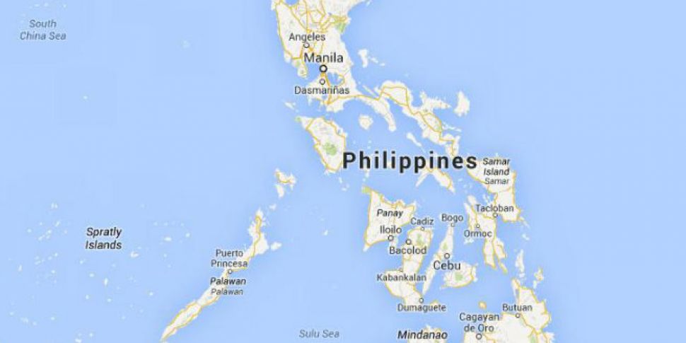 Typhoon Hagupit knocks out pow...