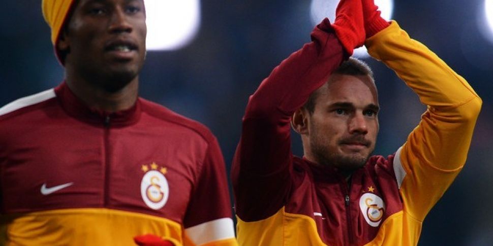 Galatasaray Reach Last 16 Afte...