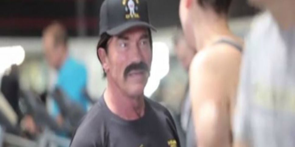 VIDEO: Arnold Schwarzenegger U...