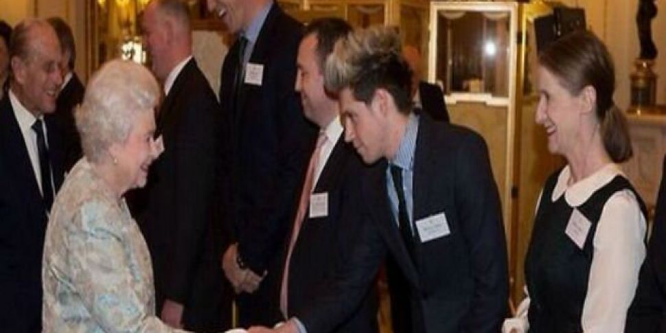 Niall Horan Meets The Queen