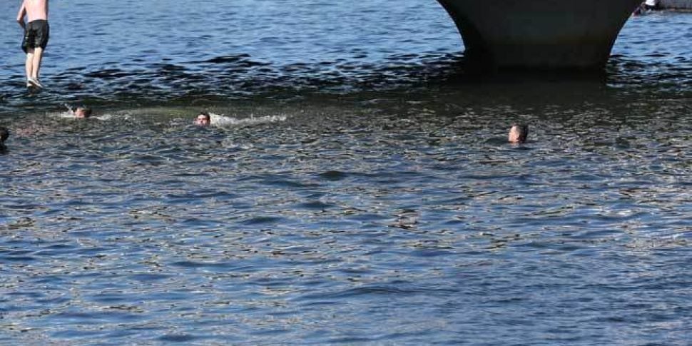 New Floating Pool For Dublin?