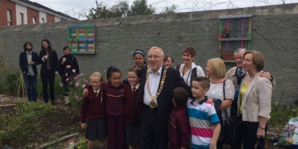 Lord Mayor Opens Community Gar...