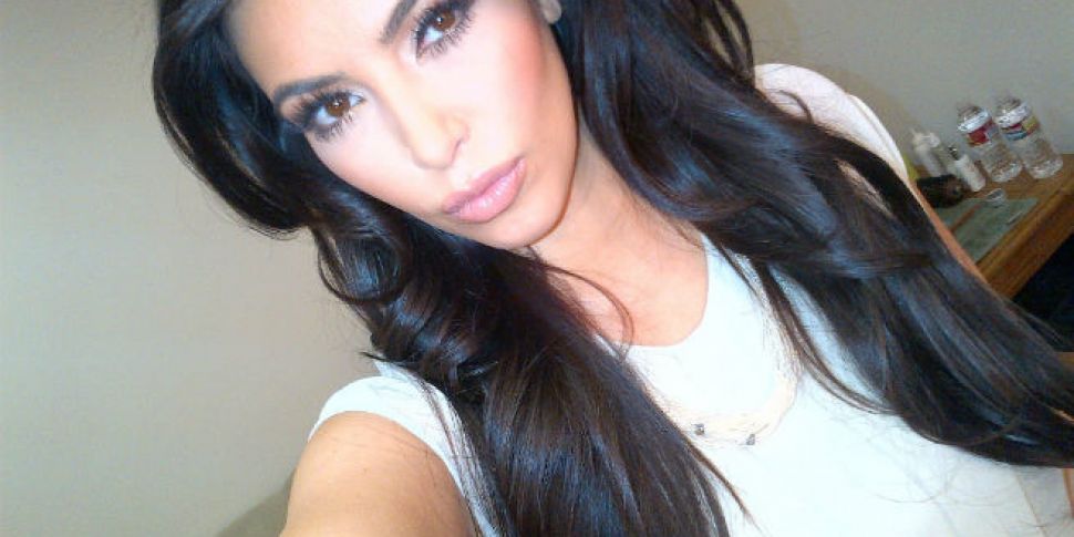 Kim Kardashian Breaks The Inte...