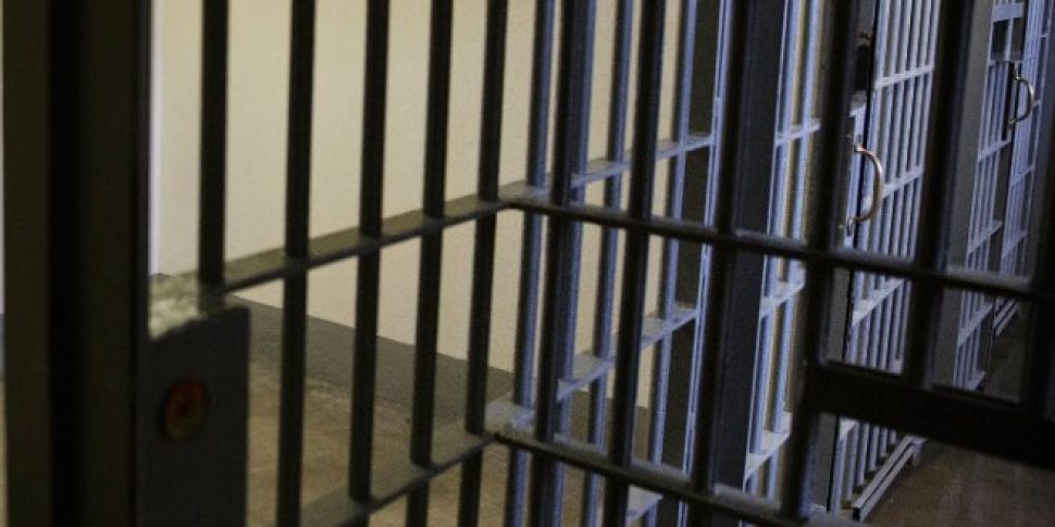 Prisoner Escapes From Cloverhi...