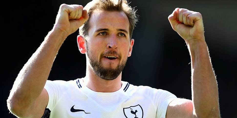 John Giles talks Harry Kane...