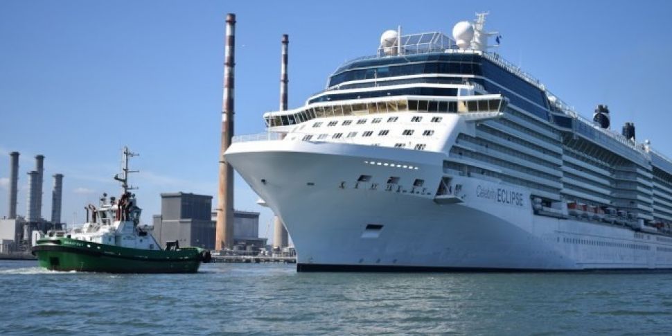 Cruise Liner Sails Into Dublin