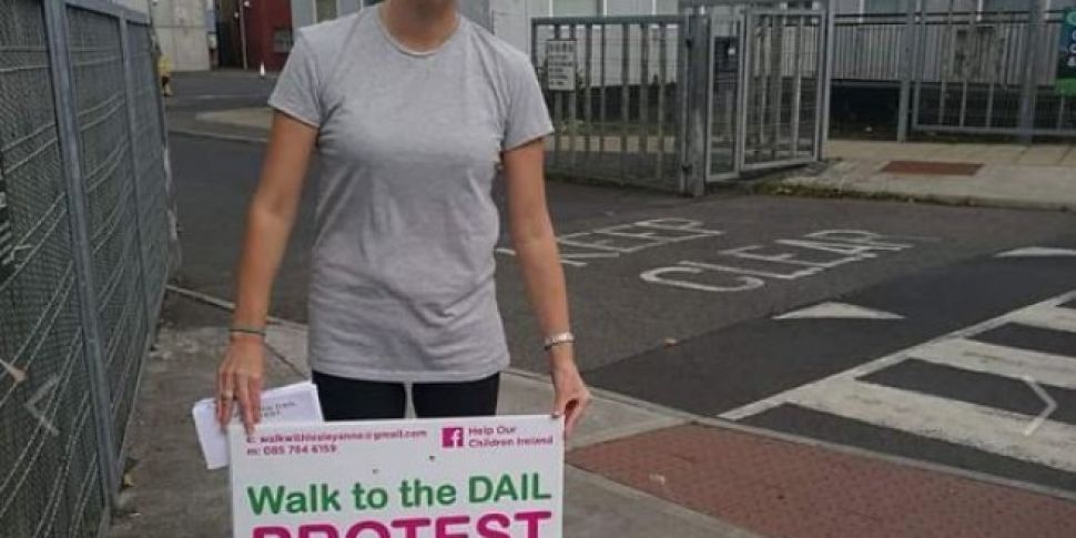 Dublin Mum Walking To The Dail...
