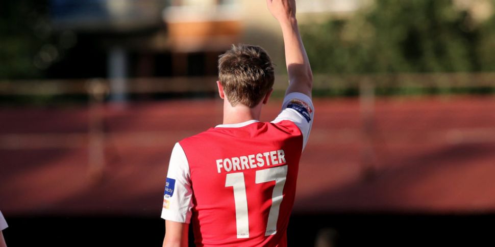 Chris Forrester rejoins St Pat...