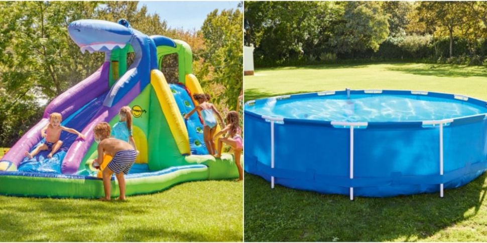 Water Slide Bouncy Castle & Sw...