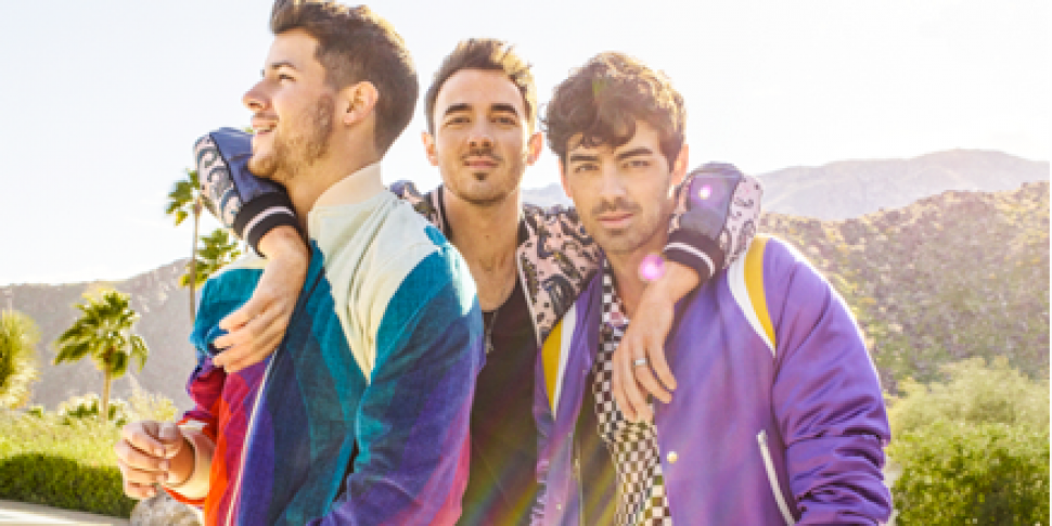 Jonas Brothers Announce 3Arena...