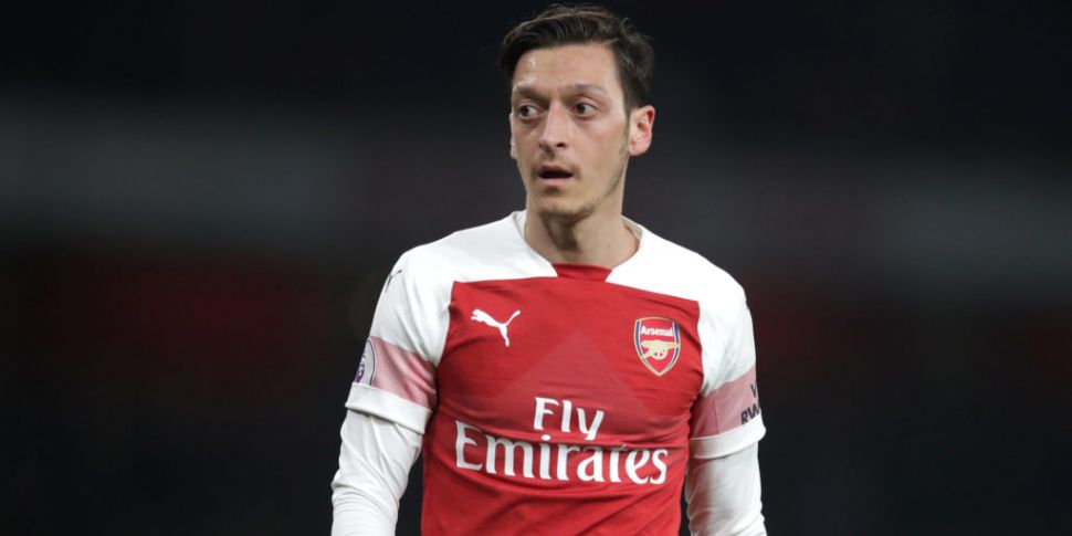 Mesut Ozil planning to stay at...