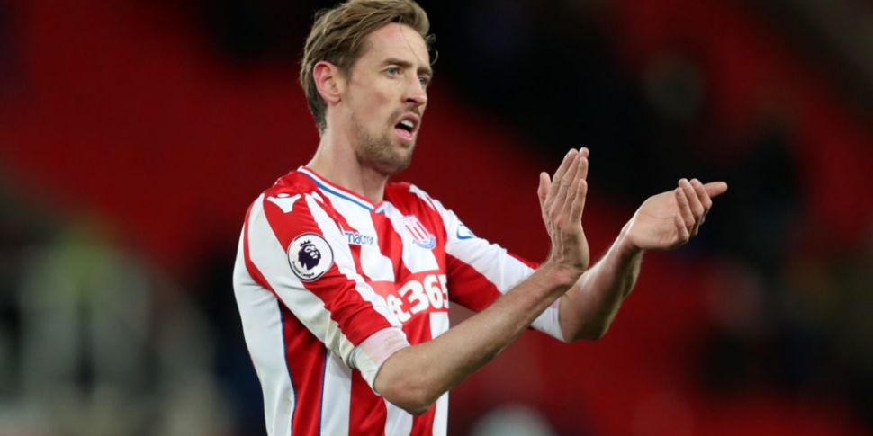 Peter Crouch retires from foot...