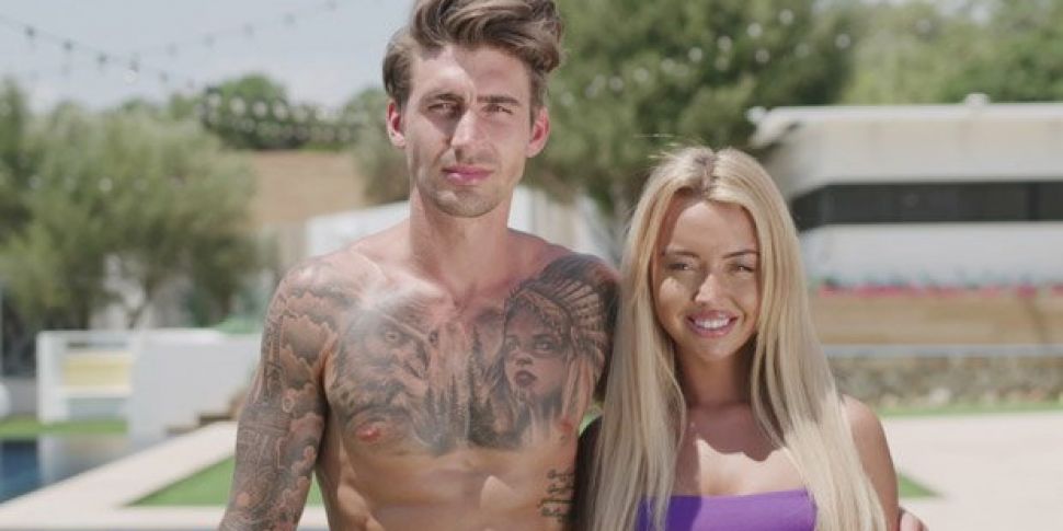 Love Island S Chris Taylor And Harley Brash Have Split Www 98fm Com