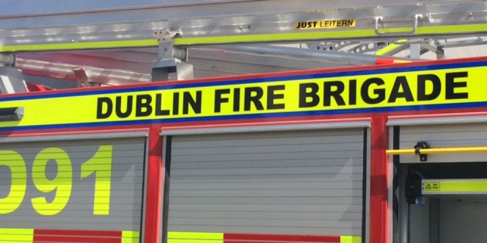 Dublin Fire Brigade Tackles Bl...