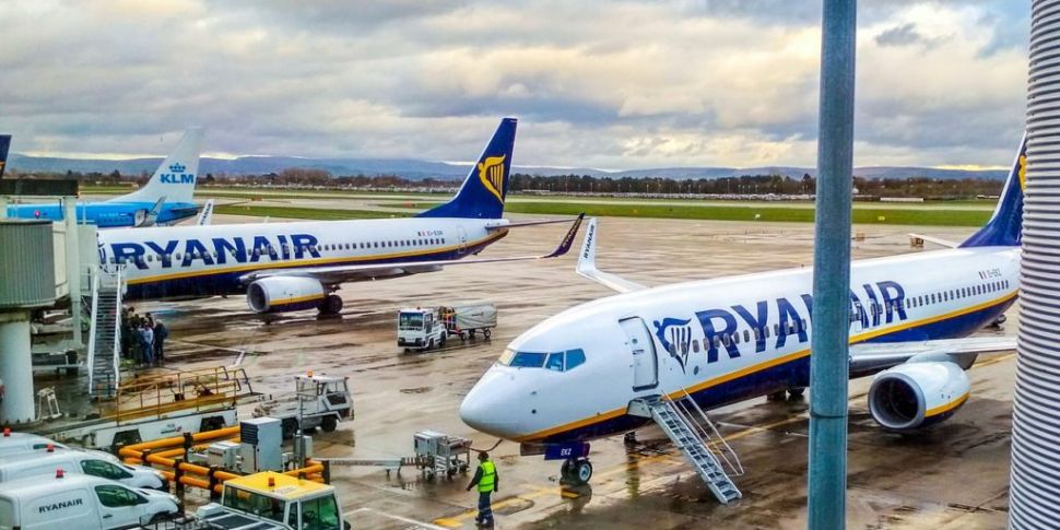 Ryanair Cutting Up To 3,000 Jo...