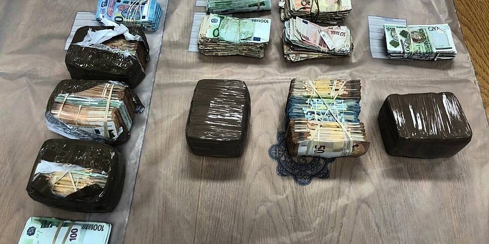 €700k In Cash And Drugs Worth...