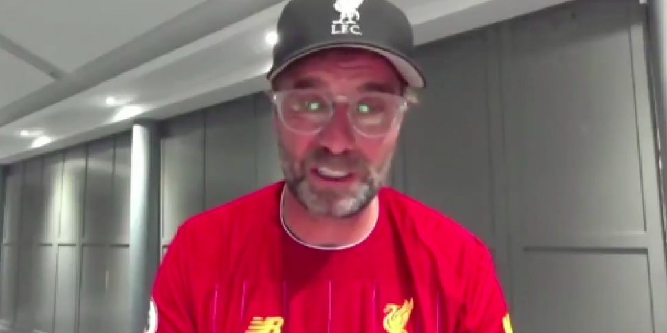 WATCH: Emotional Klopp and Hen...