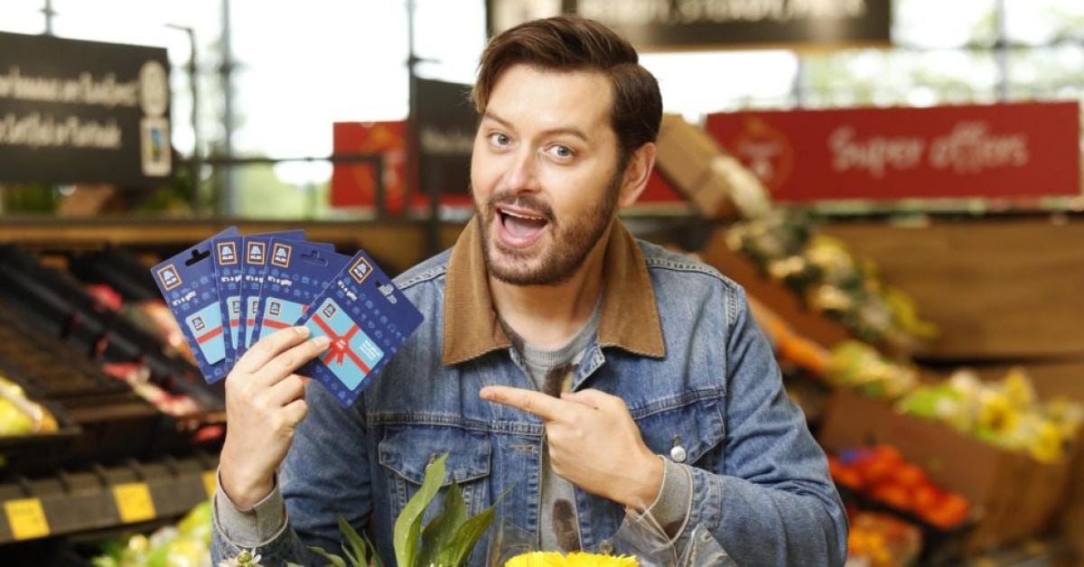 Does Aldi Sell Gift Cards In 2022? (Stores Types + Their Own)