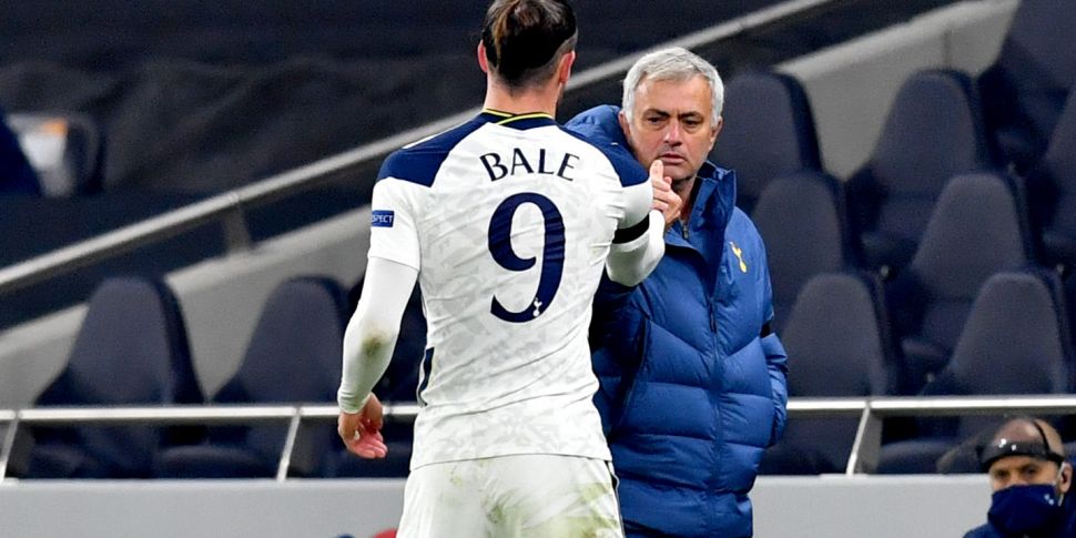 Mourinho opens up on Bale futu...