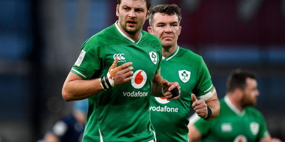 Iain Henderson agrees two year...