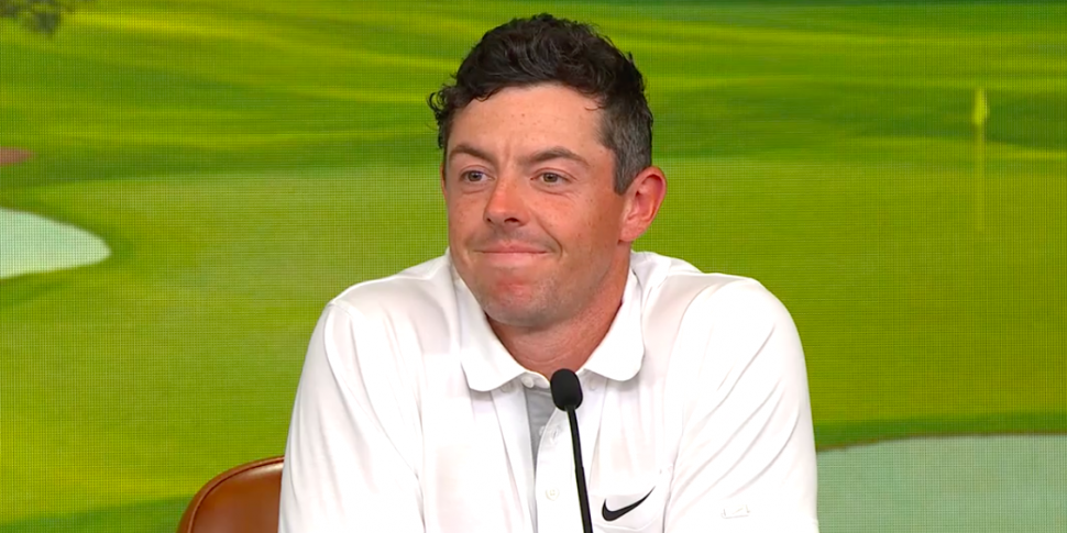McIlroy offers to autograph fr...