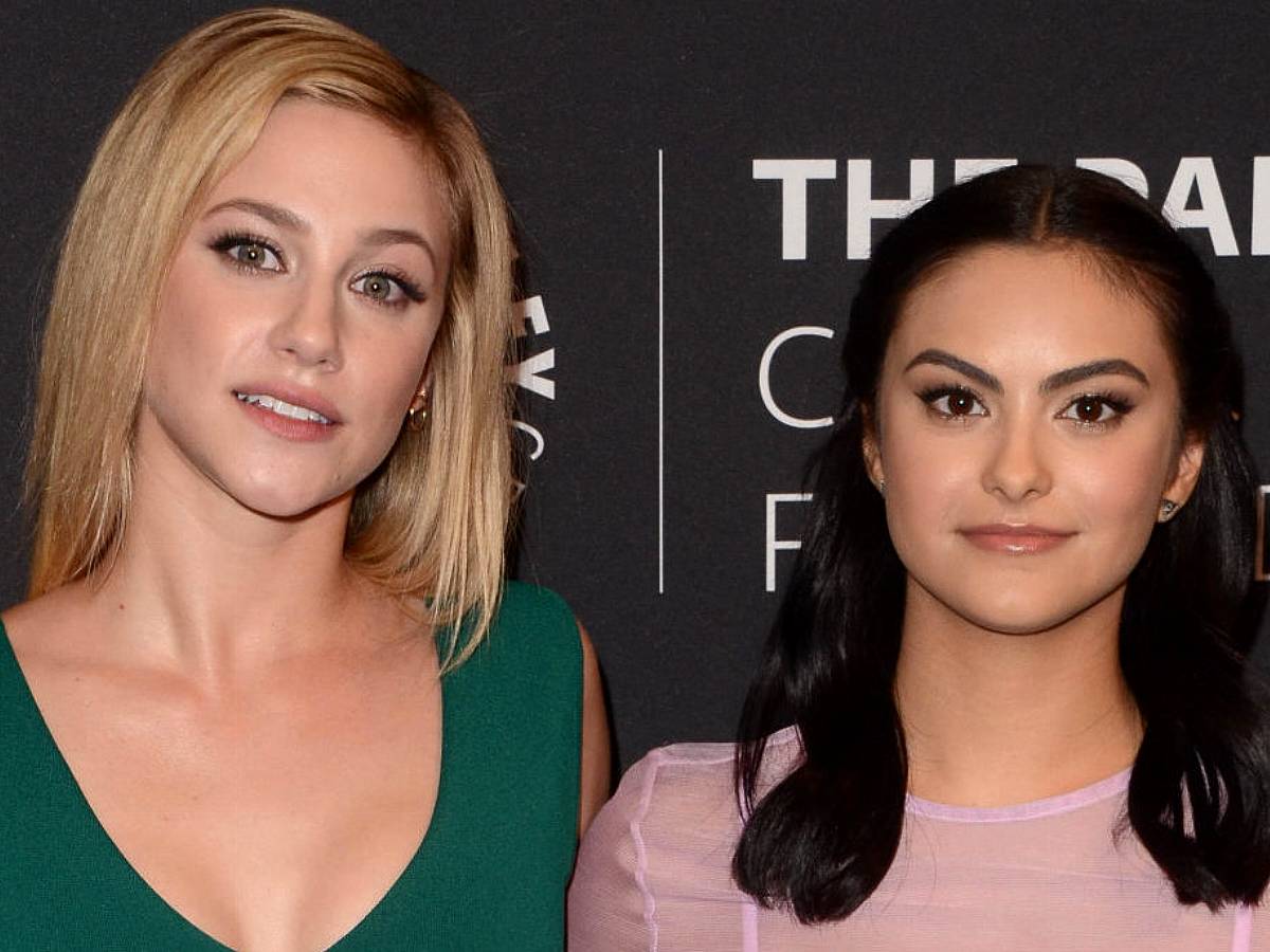 WATCH: Camila Mendes & Lili Reinhart Joke About Dating Their Riverdale  Co-Stars | www.98fm.com