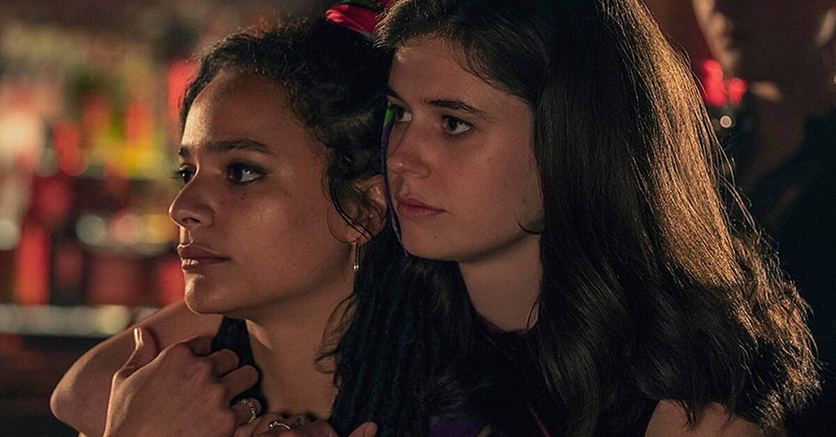 'Conversations With Friends': Watch The Gripping New Trailer - Vimarsana News