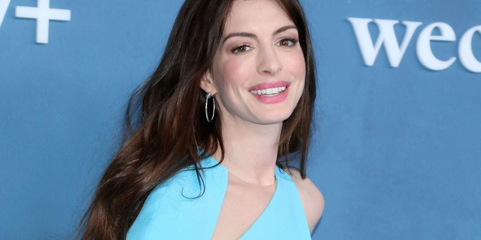 Anne Hathaway Will Become A Po...