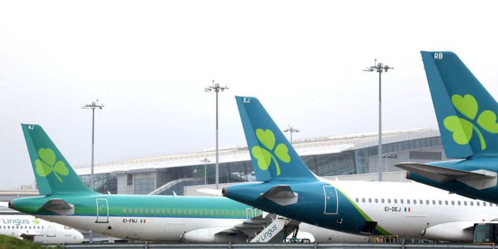 Pilots At Aer Lingus Begin Ind...