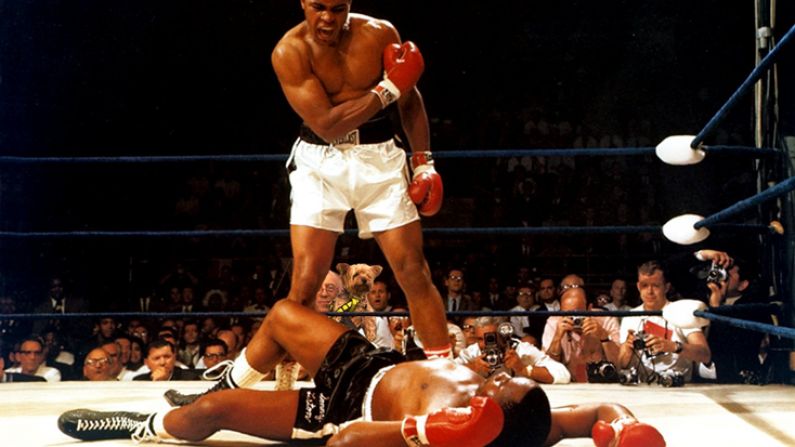 Great GIF Of Ali Dodging 21 Punches In 10 Seconds