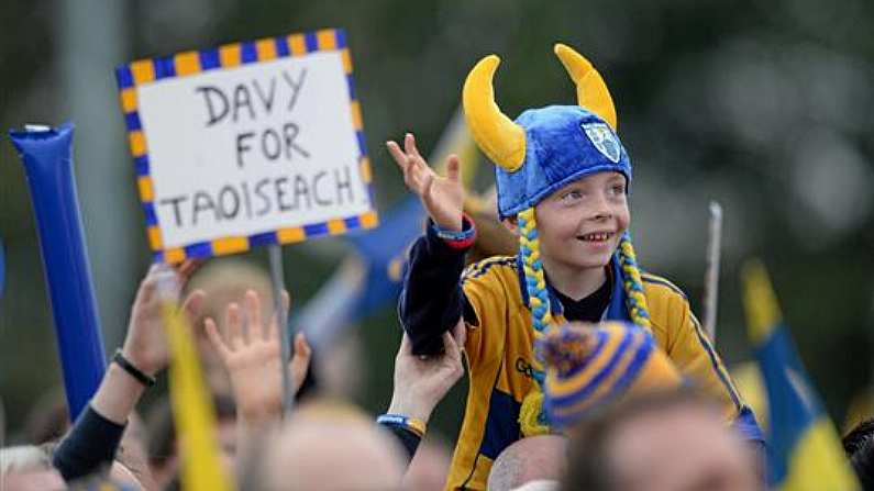 Picture: The Davy For Taoiseach Signs Are Ready At Clare's Homecoming.