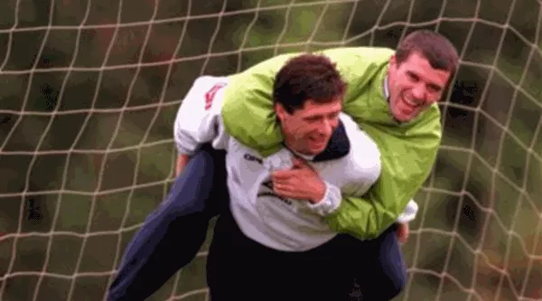 roy keane piggy back