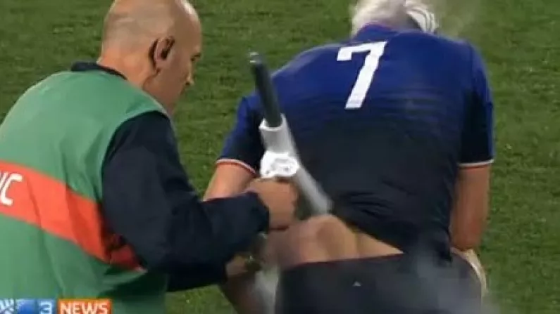 What Sort Of Star Wars Shit Is The French Physio Using?