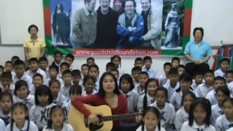 Thai Kids Singing The Green And Red Of Mayo