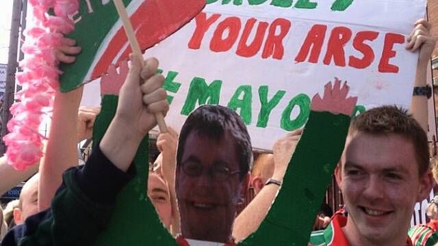 Mayo fans have a polite suggestion for Pat Spillane regarding Joe Brolly.