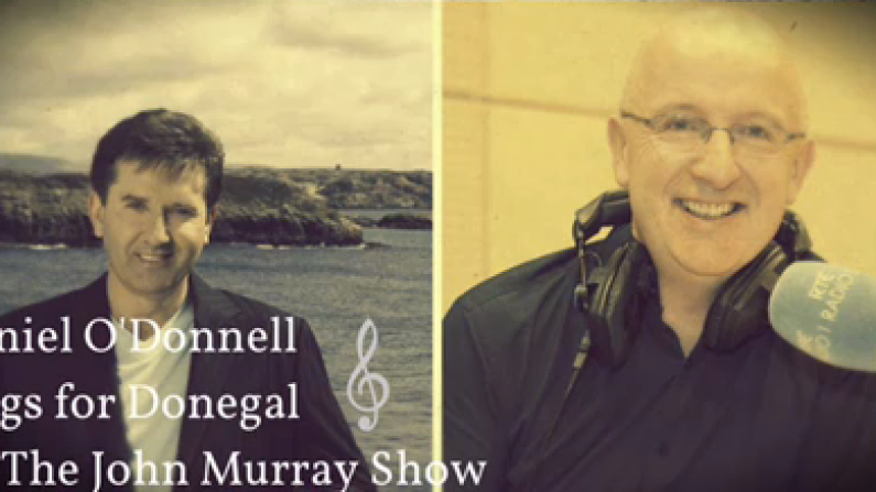 Daniel O'Donnell sings his Donegal football song on Radio 1.