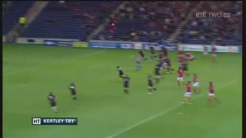 GIF: Ian Keatley gets the bounce of the ball for Munster vs Edinburgh.