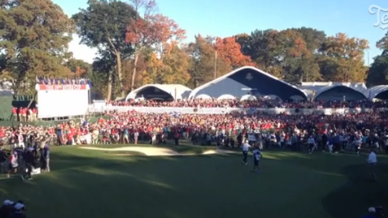 Martin Kaymer's putt as seen from the crowd.