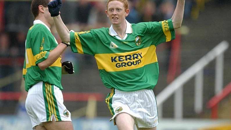 7 July 2002; Colm Cooper, Kerry, celebrates after scoring his sides second goal. Kerry v Fermanagh, All Ireland Football Qualifier Round 3, O'Moore Park, Portlaoise, Co, Laois. Picture credit; Damien Eagers / SPORTSFILE *EDI*