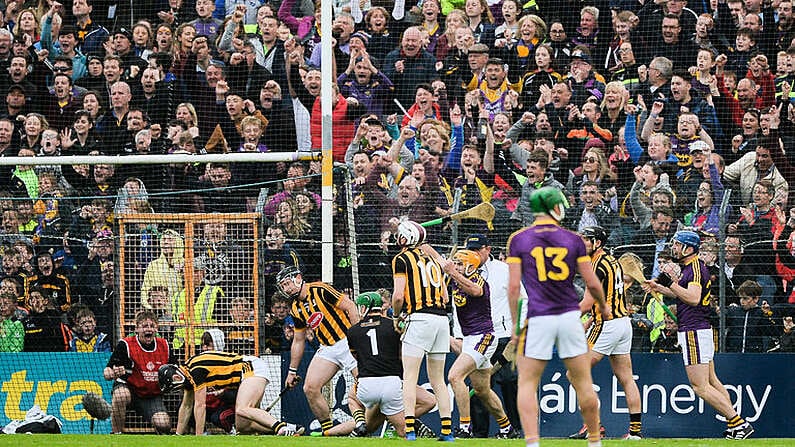 10 June 2017; Wexford players and supporters celebrate after David Redmond of Wexford scored his side's first goal during the Leinster GAA Hurling Senior Championship Semi-Final match between Wexford and Kilkenny at Wexford Park in Wexford. Photo by Daire Brennan/Sportsfile