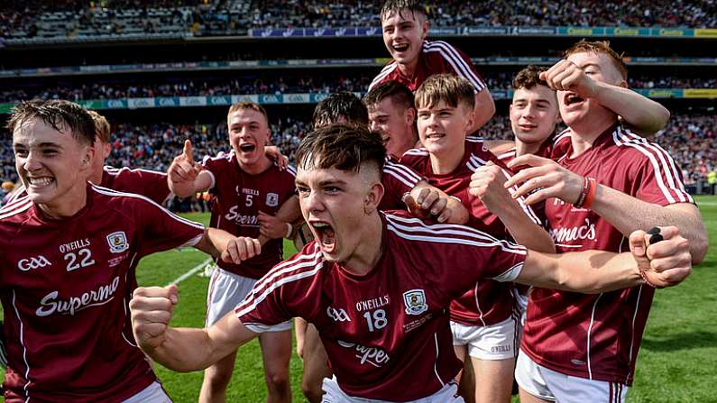 3 September 2017; Simon Thomas of Galway, centre, and his team-mates celebrate after the Electric Ireland GAA Hurling All-Ireland Minor Championship Final match between Galway and Cork at Croke Park in Dublin. Photo by Piaras O Midheach/Sportsfile