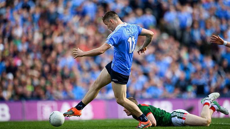 17 September 2017; Con O'Callaghan of Dublin scores his side's first goal in the second minute during the GAA Football All-Ireland Senior Championship Final match between Dublin and Mayo at Croke Park in Dublin. Photo by Stephen McCarthy/Sportsfile